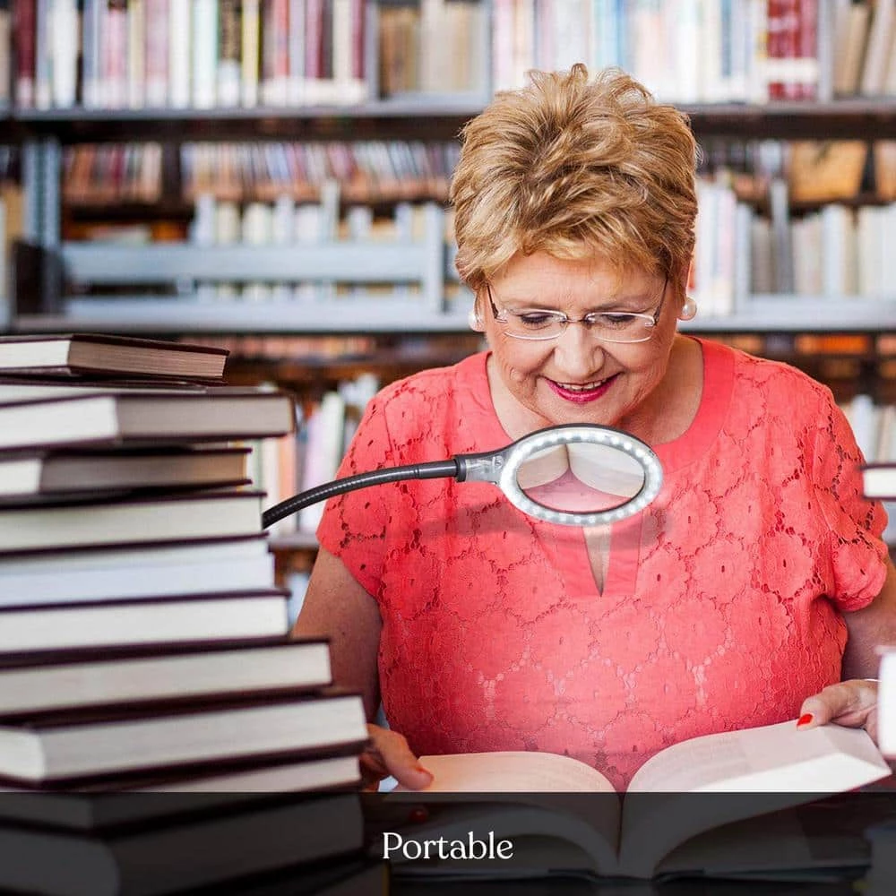 Lightview Flex 2 in 1 - 5 Diopter- Black by Brightech 6 Lightview Flex 2 in 1 - 5 Diopter- Black by Brightech - Image 4